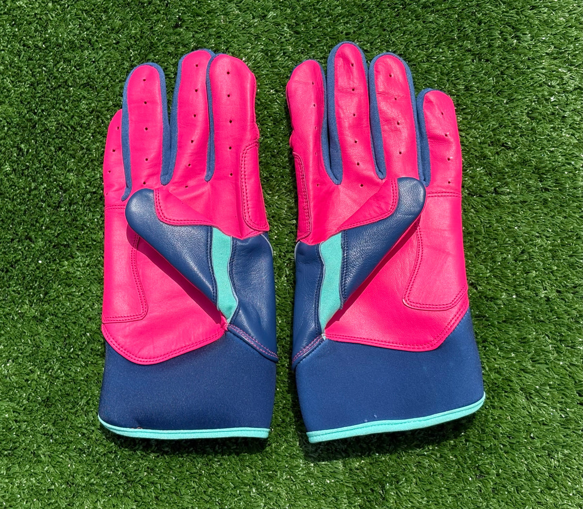 Navy Blue / Hot Pink Batting Gloves